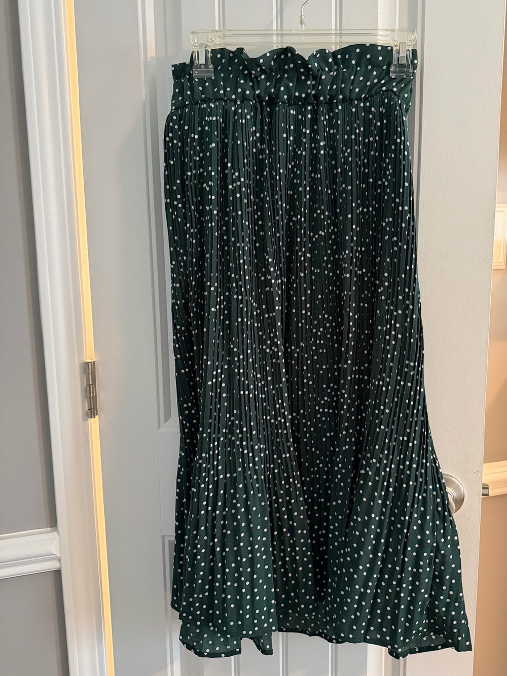 Amazon Dark Green Polka Dot Pleated Maxi Skirt with pockets